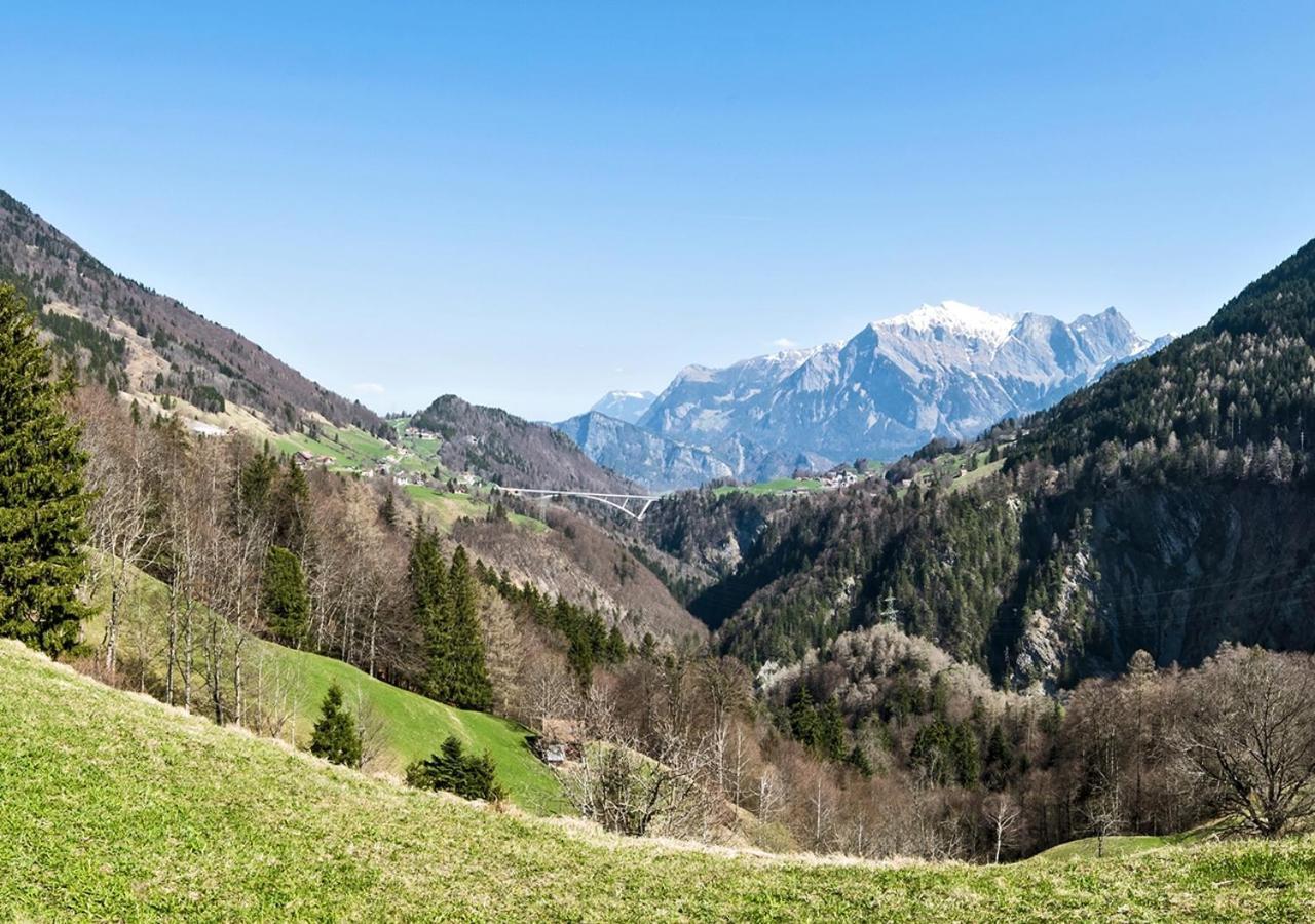 Appartementhaus Quadern Valens 외부 사진